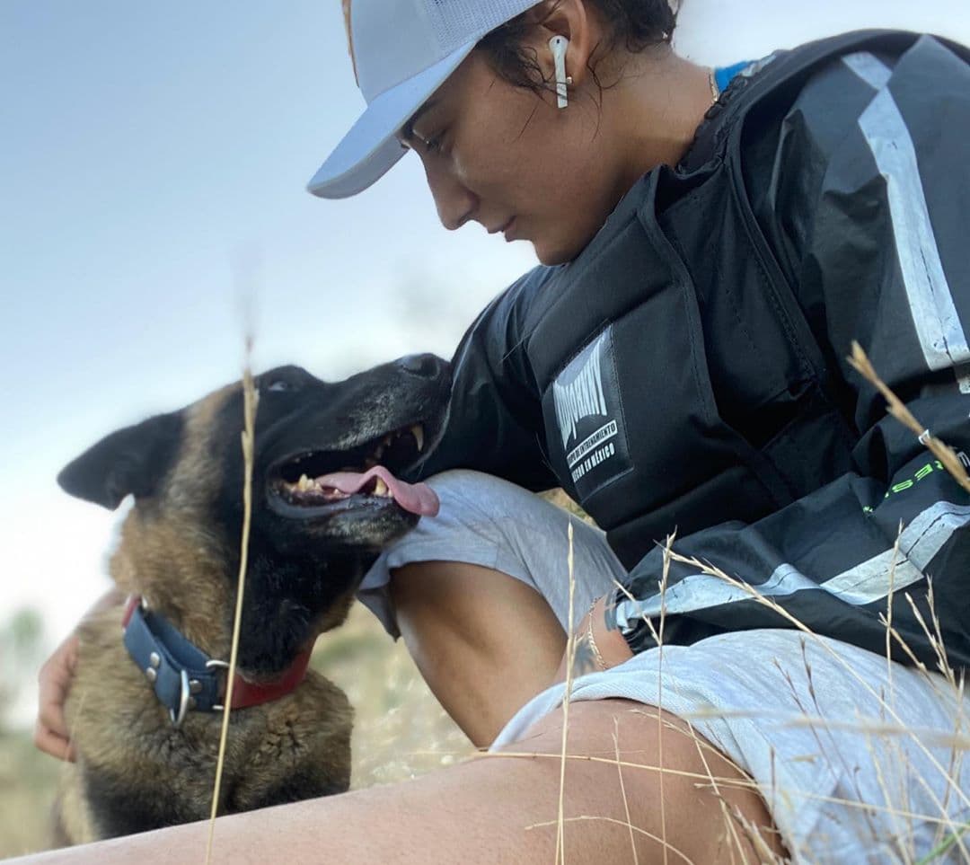 A Paulette le encantan los perros y tiene un pastor belga llamado Forca. “Amo entrenar con él, es un campeón”, escribió el pasado 6 de julio.