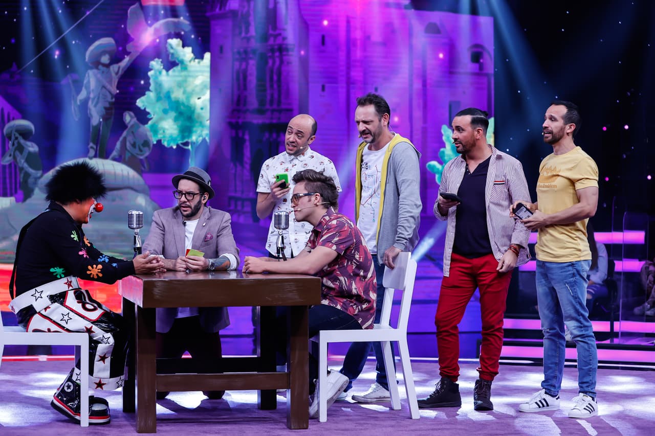 Pero no fue el único que recurrió al doble sentido y al humor negro, estuvo bueno el juego.