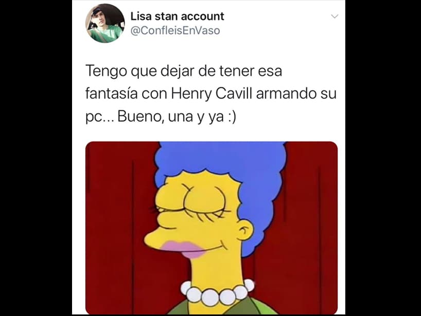 "Tengo que dejar de tener esa fantasía con Henry Cavill armando su PC... Bueno, una y ya", pensó Lisa Stan, replicando una escena de 'Los Simpson'.
