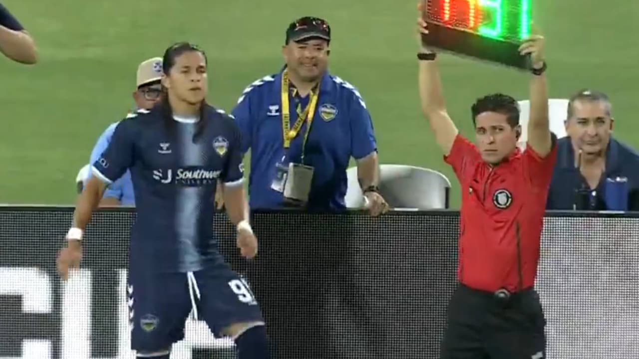  ¡Del cine a la realidad! Cristo Fernández, debutó como futbolista profesional