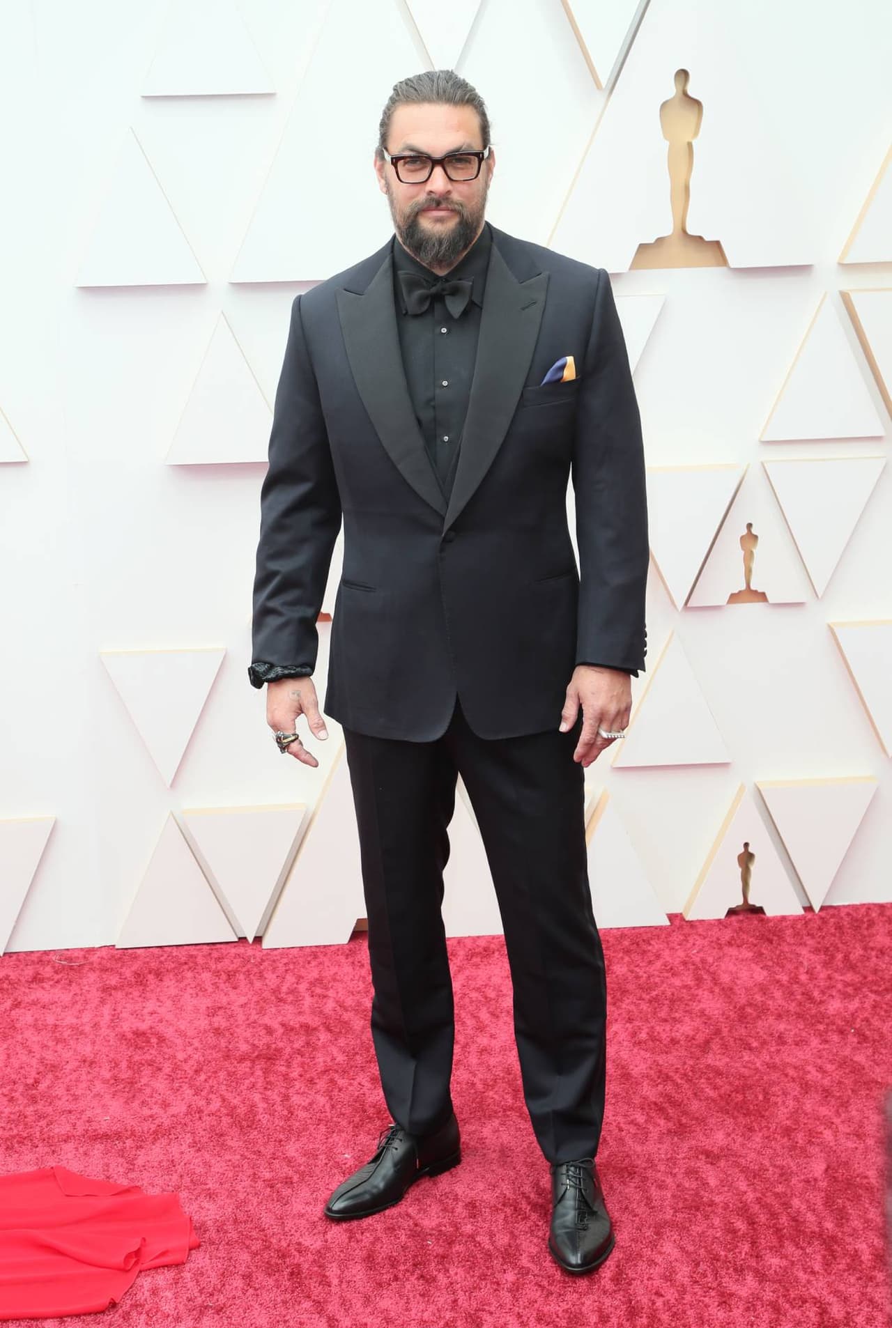 Jason Momoa en los Premios Oscar 2022.