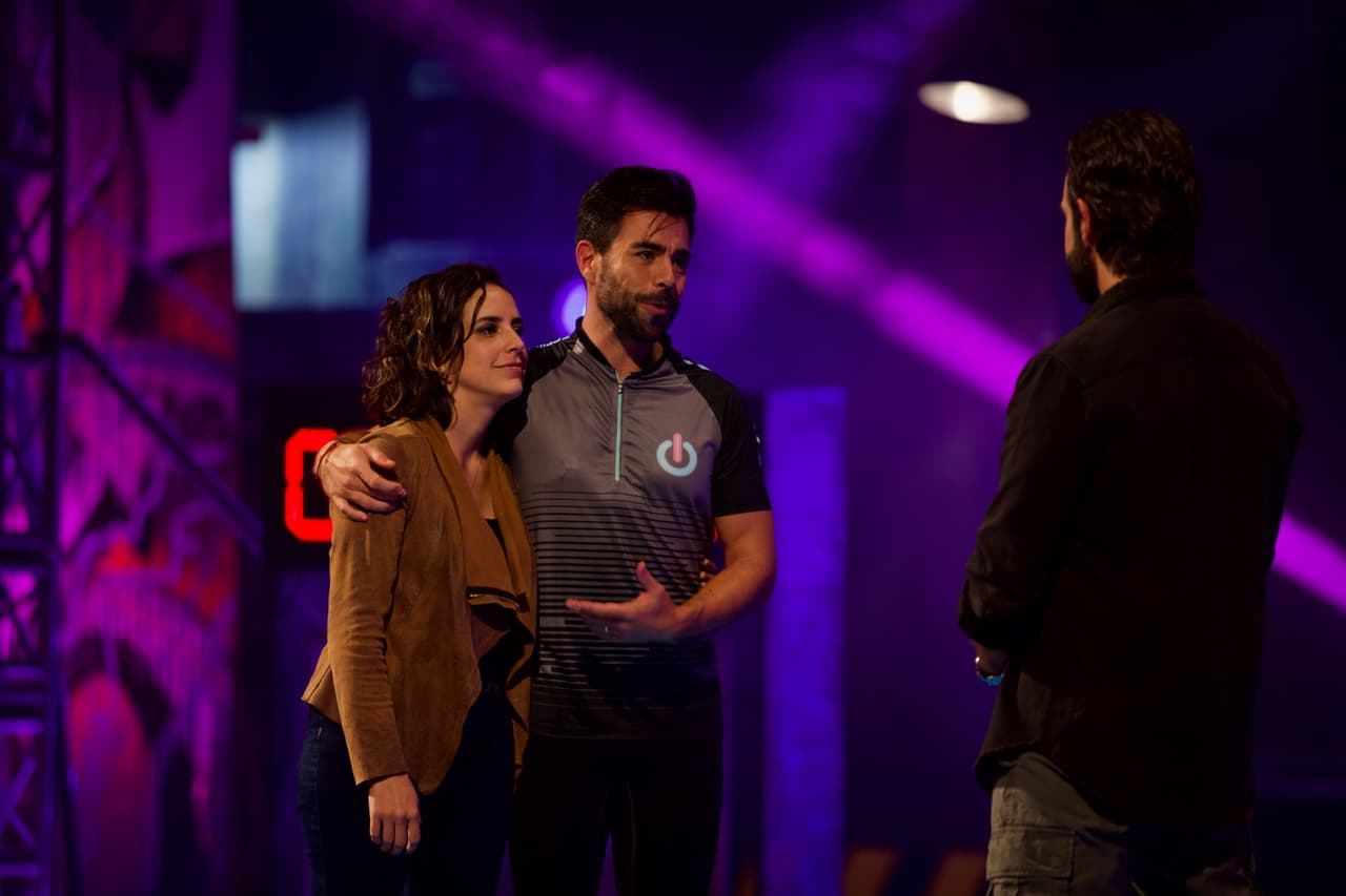 Pía y Efraín, quienes tenían su lugar casi asegurado para la final, perdieron la prueba y se fueron al tercer lugar.