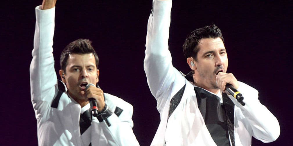 7. Jordan y Jonathan Knight: Los hermanos de New Kids on the Block, el segundo se declaró gay en 2011.