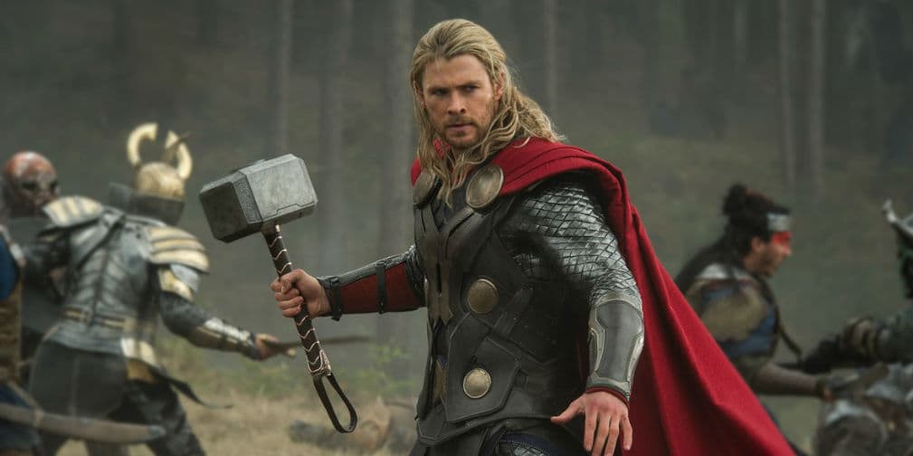 Ganó fama mundial por interpretar a Thor en las adaptaciones cinematográficas de los cómics de Marvel.