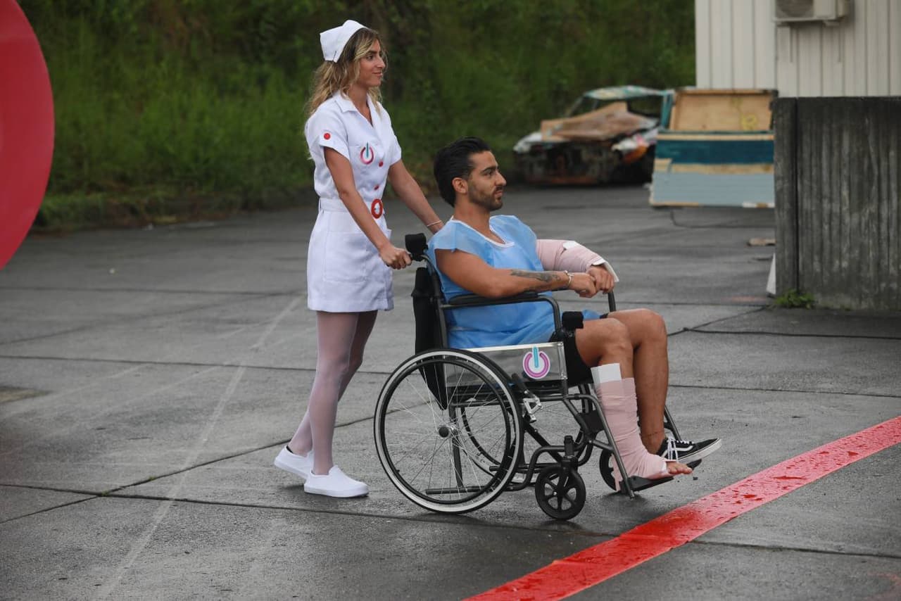 Estefanía no logró pasar todo el circuito empujando a Potro y perdieron 80 mil 166 pesos.