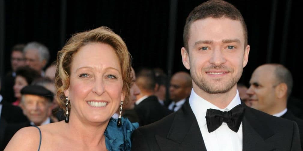 8. Justin Timberlake: El cantante no dudó en hacerse un tatuaje con sus iniciales LBH (Lynn Bomar Harless).