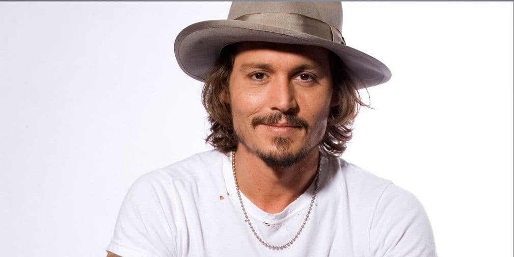 10. Johnny Depp: Es uno de los mejor pagos; ganando en taquilla 12.48 dólares de cada dólar gastado en él.
