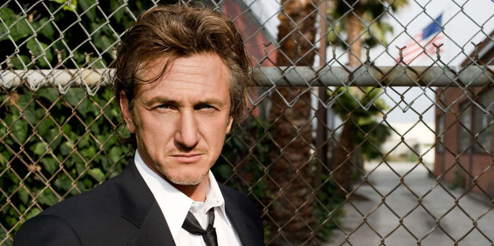 8. Sean Penn: En un restaurante de Nueva Orleans, el actor y unos amigos gastaron 450 dólares y no dejaron nada de propina.