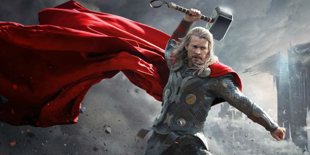 Thor: The Dark World (2013): Chris Hemsworth da vida a Thor, quien se enfrenta a un enemigo al que ni siquiera Odín y Asgard pueden hacer frente.