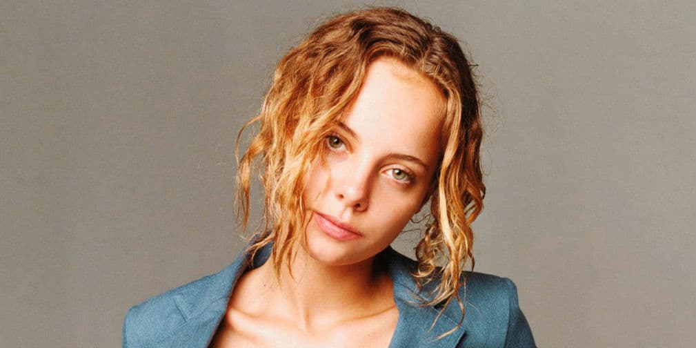 3. Bijou Phillips: Muchos la recuerdan por el filme Hostal II, la también modelo forma parte de esta religión.
