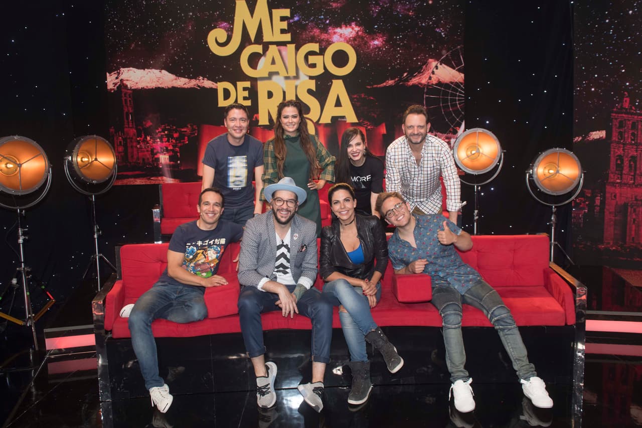 No podía faltar la foto con la Familia Disfuncional.