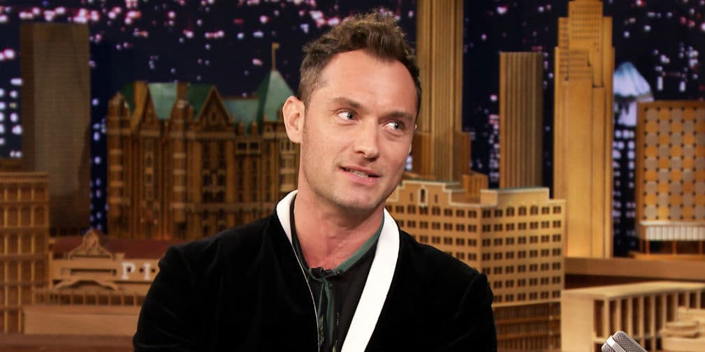 5. Jude Law: Cuando se filtraron fotos de él completamente desnudo, su fama de seductor quedó muy disminuida.
