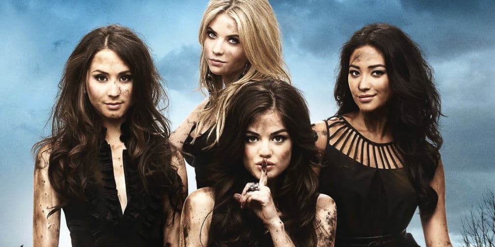 19. El verdadero nombre de Shay Mitchell es Shannon.