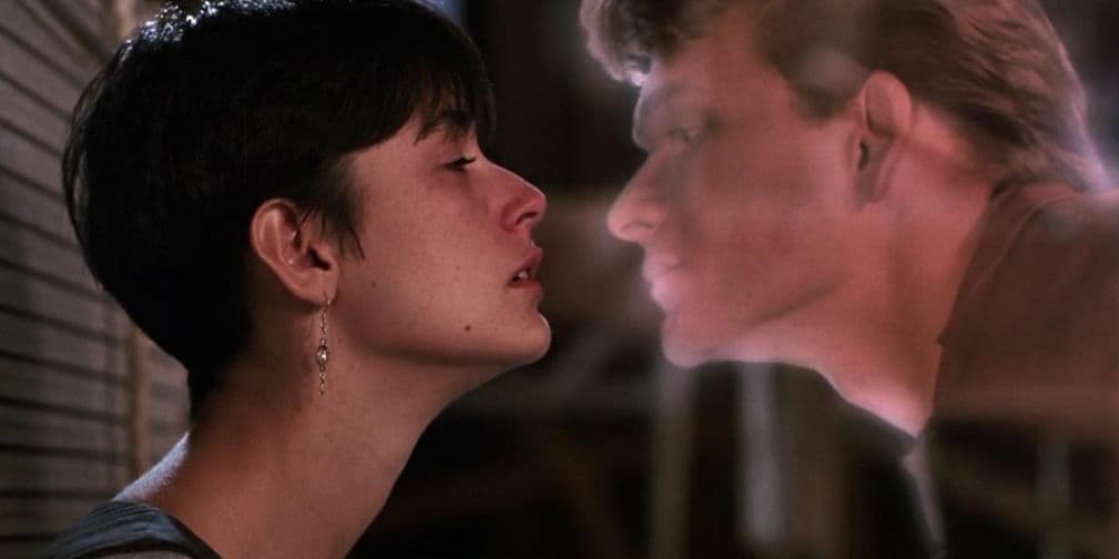 1. Ghost (Julio 13, 1990): Tuvo un presupuesto de 22 millones de dólares y generó 505.7 millones en taquilla.