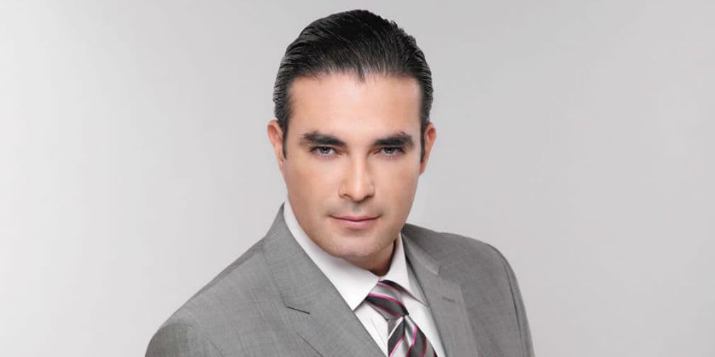 7. Mauricio Islas: Perdió su cuenta de Twitter, que fue utilizada para publicar algunos mensajes ofensivos.