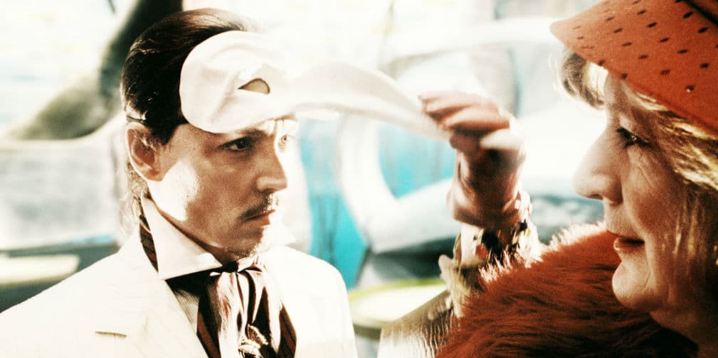 7. The Imaginarium of Doctor Parnassus (2009): Johnny protagoniza esta peli que resultó ser un show de magia por parte de una compañía de teatro.