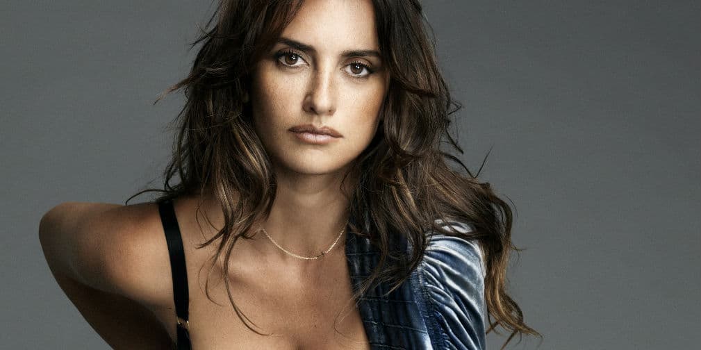 2. Penelope Cruz: El español no es su único idioma pues la sexy actriz también habla italiano y francés.