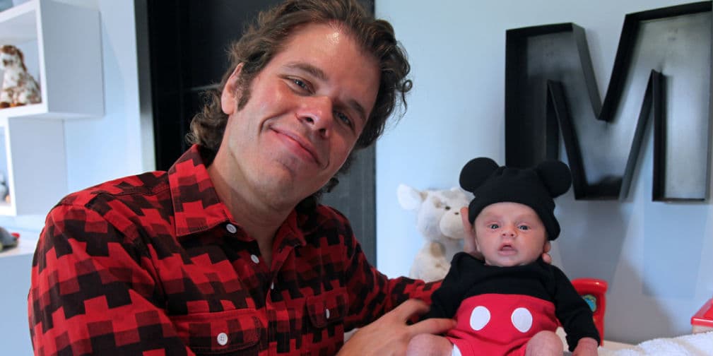 6. Perez Hilton: El chismoso de la farándula debutó como papá en febrero de 2013, y repitió de nuevo en mayo de 2015.