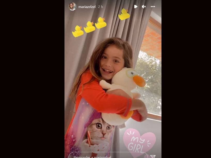 Mariazel presume tierna foto de su hija Laia.