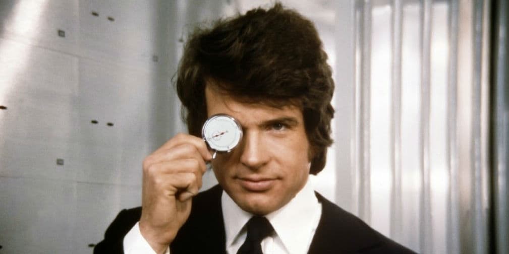 11. Warren Beatty: Las mujeres que se han acostado con él afirman que no tiene nada que envidiarle a un caballo.