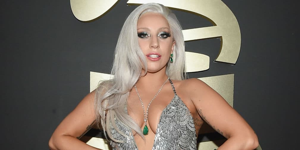 7. Lady Gaga: Dice haber dejado a su familia y rentado un modesto apartamento buscando la fama.