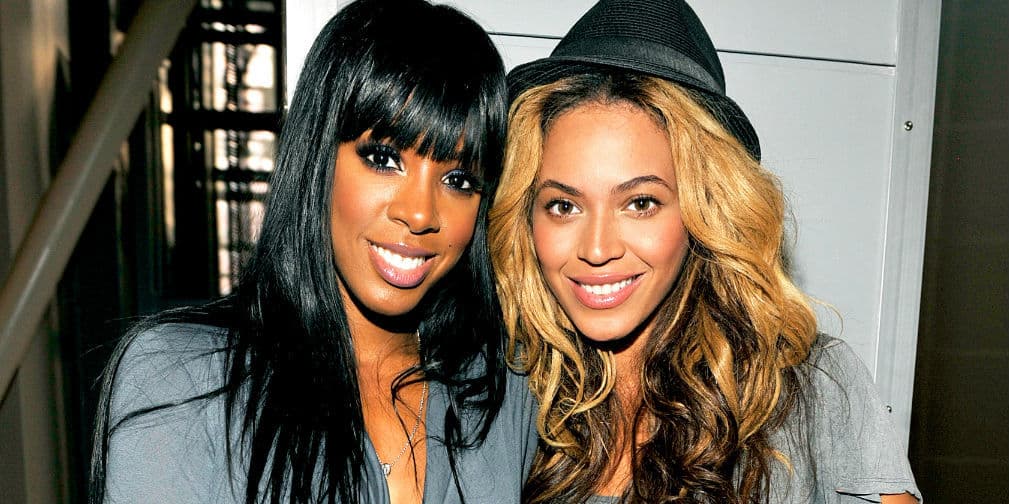 5. Kelly Rowland y Beyonce: Su prima le regaló a Blue Ivy una tina para bebé con cristales de Swarovski y diamantes.