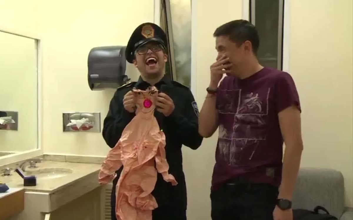 Camisetas mojadas y muñecas inflables: Archivos ocultos que Los Disfuncionales no quieren que veas