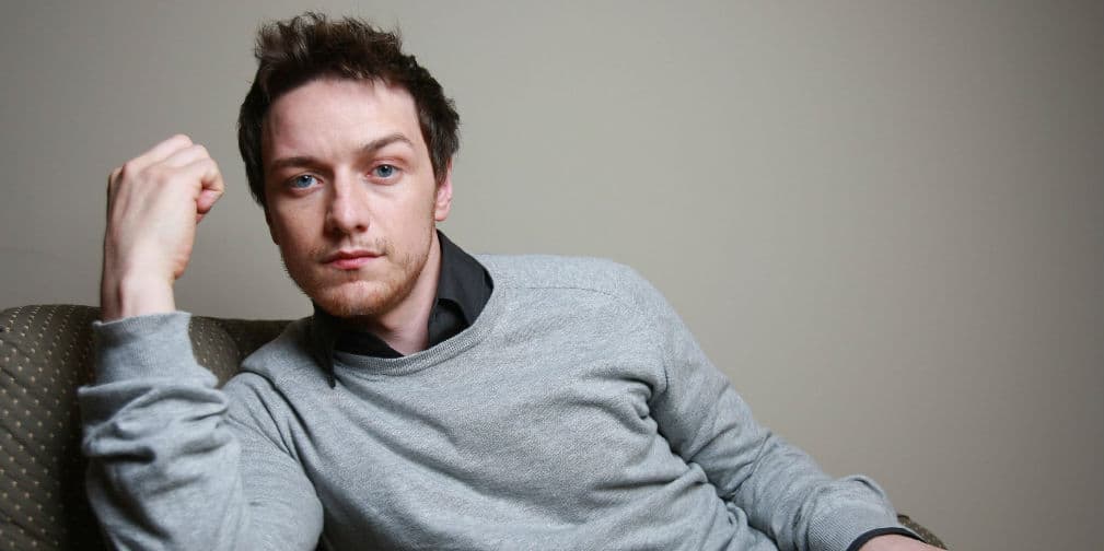 McAvoy mantuvo una relación amorosa con Emma Neilson desde los 16 años hasta el año 2003.