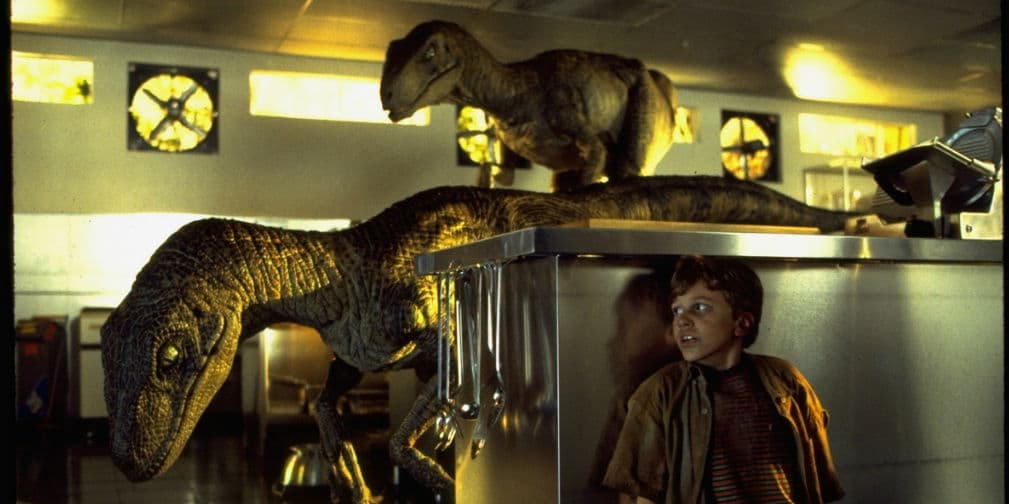 Velociraptor (Jurassic Park 1, 2 y 3): su nombre significa ladrón veloz, vivió hace unos 70 a 65 millones de años.