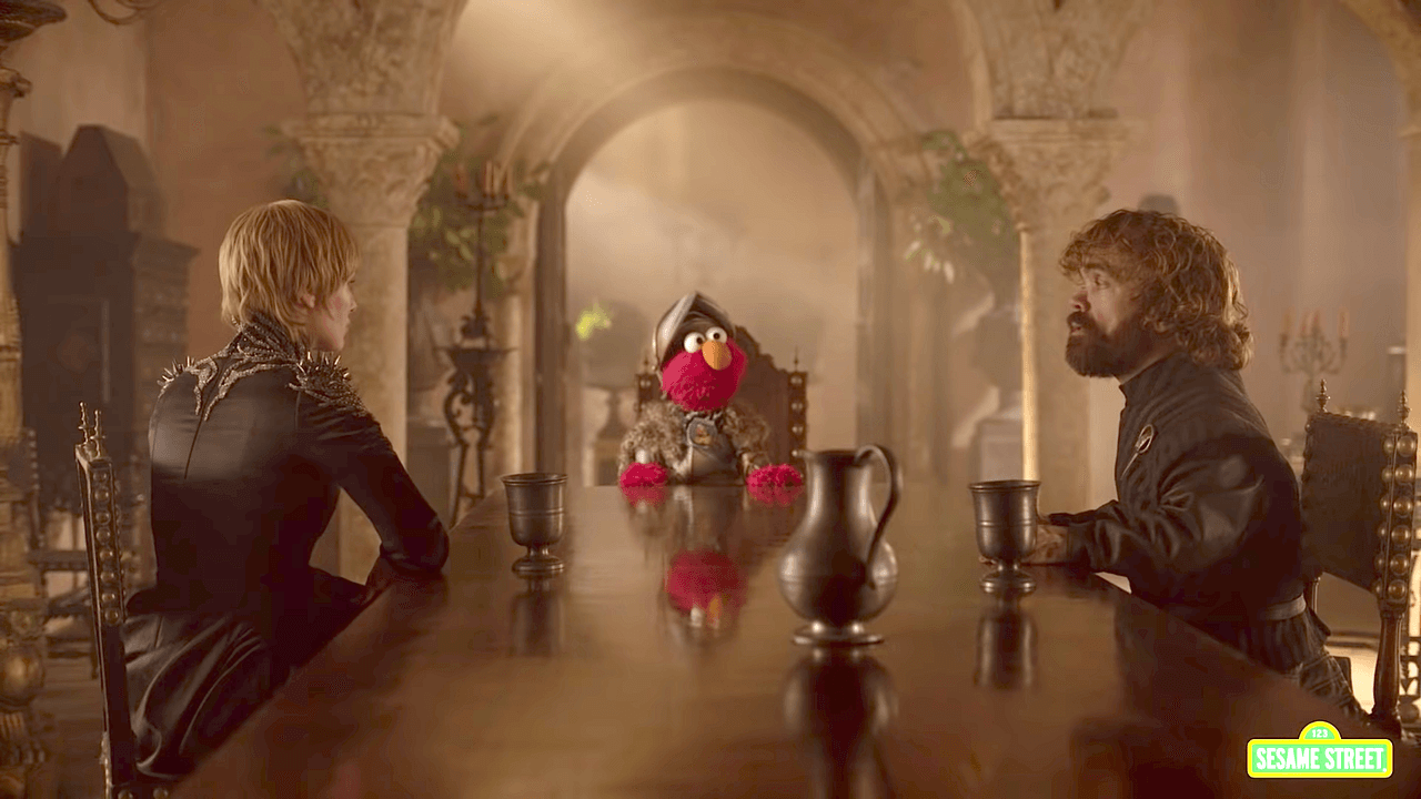 Elmo aprende de respeto con ¿los Lannister?