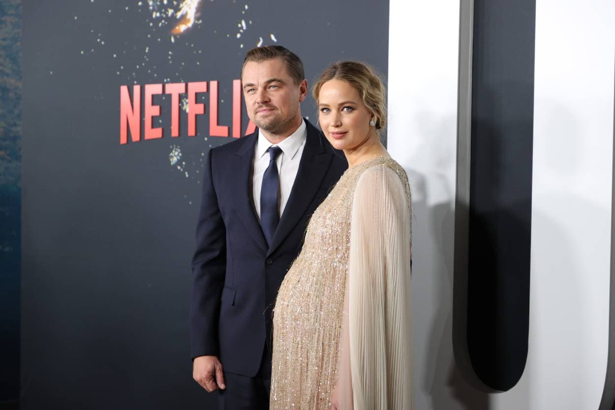 Leonardo DiCaprio y Jennifer Lawrence en la alfombra roja de 'Don't Look Up'