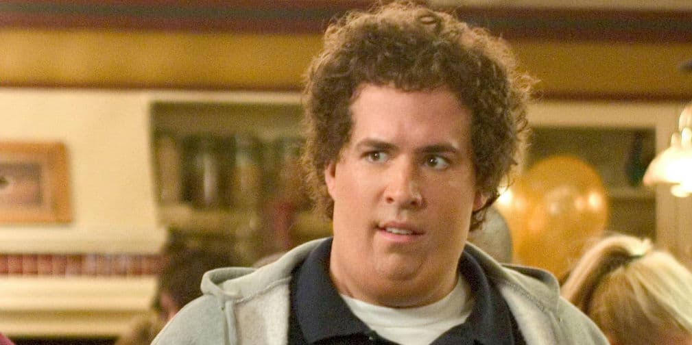 Sólo amigos (2005): En esta comedia romántica, Chris Brander es un gordis secretamente enamorado de su mejor amiga.