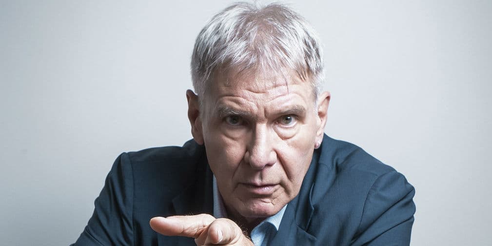 7. Harrison Ford: En su vida personal le gusta andar en ropa deportiva y tenis. ¡Es un madurito fachosito!