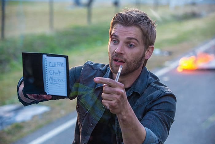 Mike Vogel es Dale Barbara