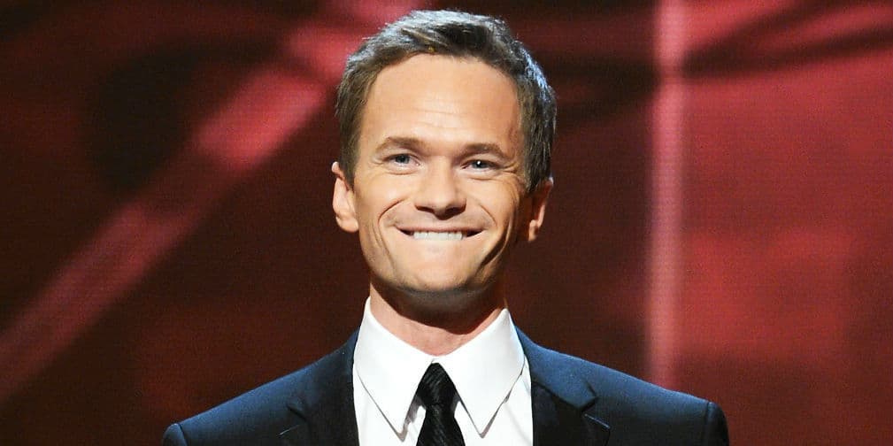 Neil Patrick Harris: El actor de Gone Girl es el inventor del imperativo Suit up, siempre a favor de trajearnos.