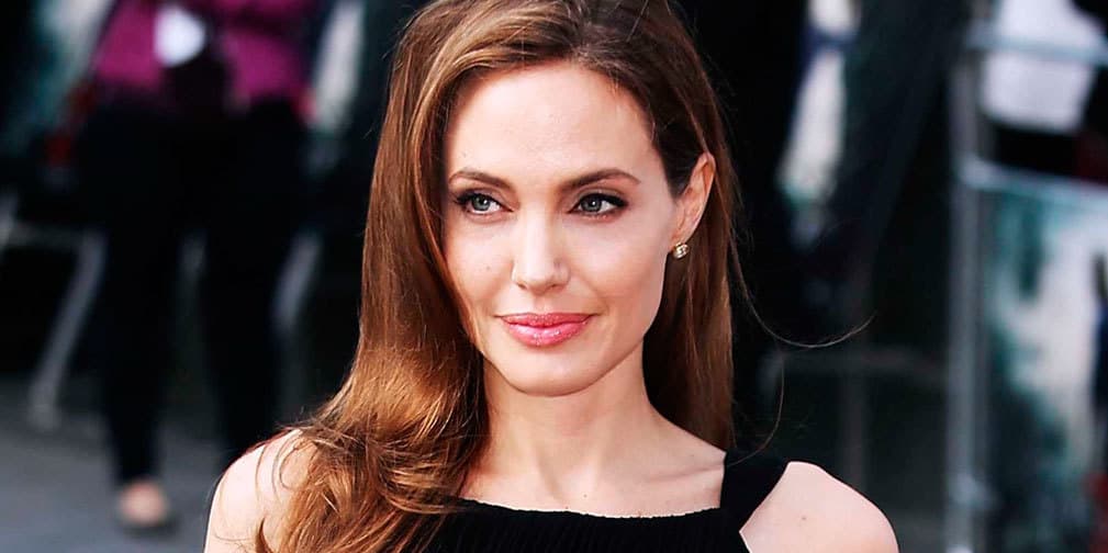 Angelina Jolie podría unirse a la fuerza aérea
