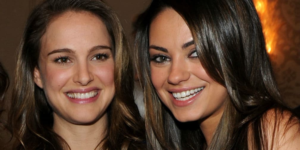 3. Natalie Portman y Mila Kunis: Dicen que se tomaron una botella de tequila para besarse en el Cisne Negro.