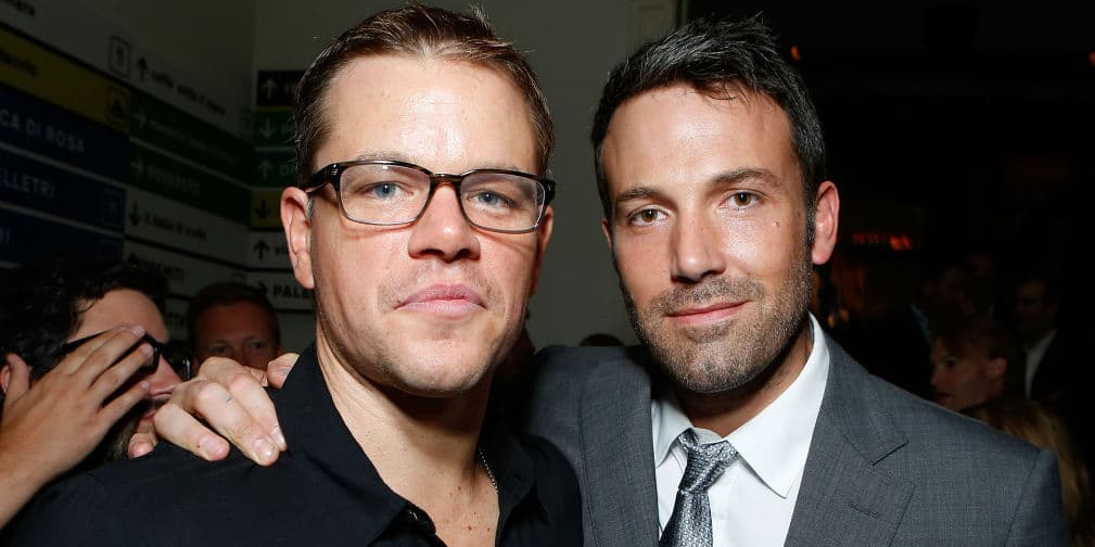 Ganó un Óscar y un Globo de Oro por el guión de Good Will Hunting (1997), que co escribió con Matt Damon.