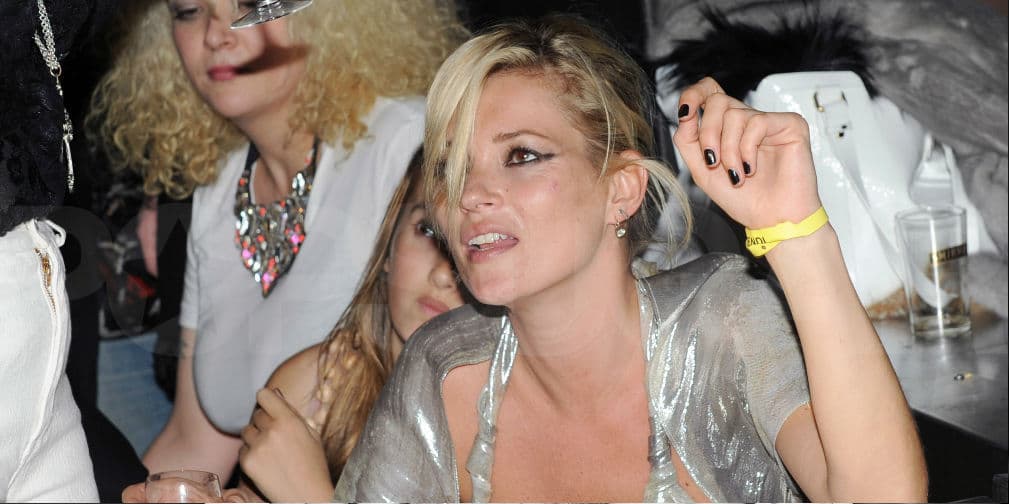 8. Kate Moss: La exitosa modelo no le hace el feo a las drogas, el alcohol y en general, a la mala vida.