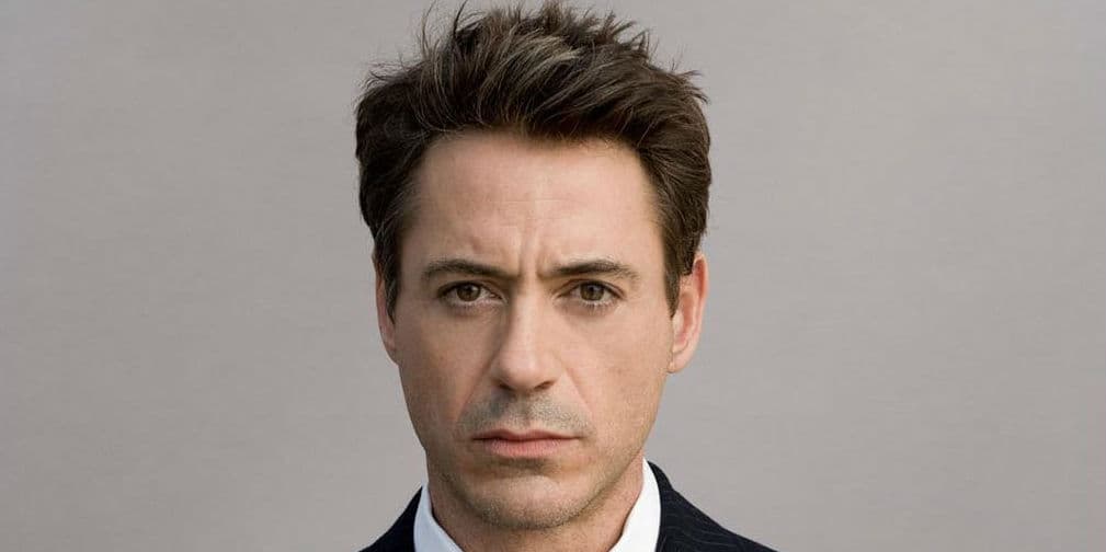 Robert Downey Jr.: Con una larga historia de problemas con la policía, fue arrestado en 2001 por estar bajo la influencia de sustancias.