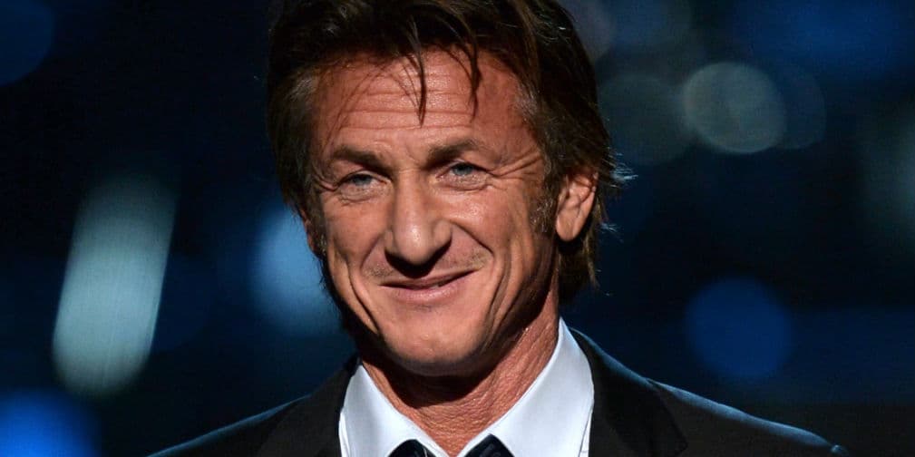 2. Sean Penn: Tras 2 años de matrimonio con Madonna, ésta le pidió el divorcio por violencia doméstica.