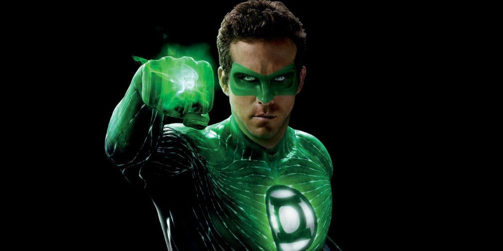Green Lantern (2011): Una hermandad de guerreros que mantienen el orden intergaláctico con Ryan Reynolds.
