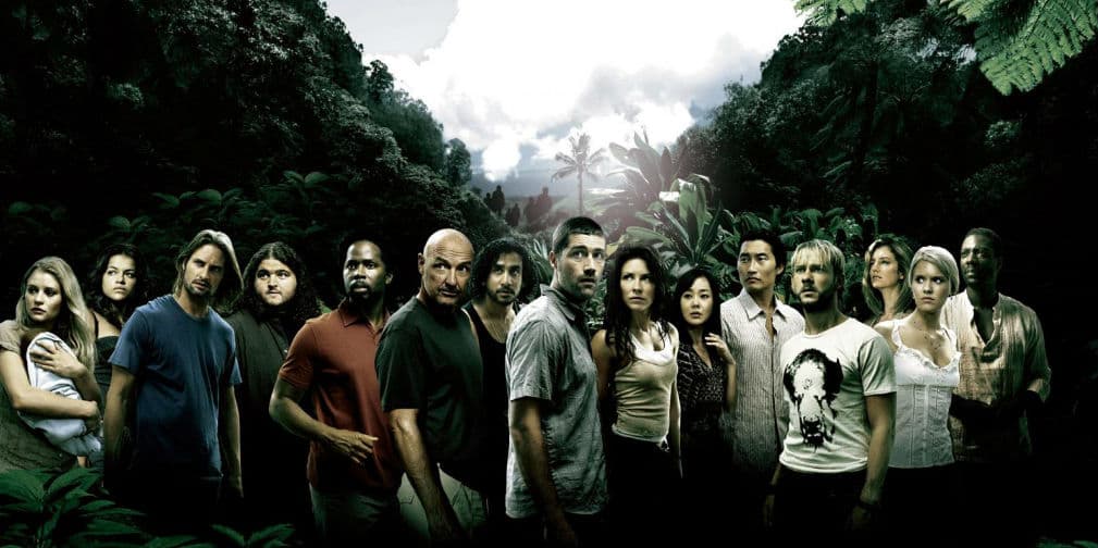 El episodio piloto fue escrito por Jeffrey Lieber, J.J. Abrams y Damon Lindelof, y dirigido por Abrams.