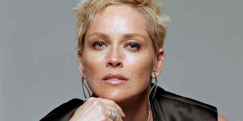 Las mujeres son capaces de fingir un orgasmo, pero los hombres pueden fingir una relación entera. Sharon Stone