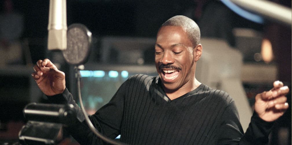 Eddie Murphy se divierte como niño dando voz a Burro, ¡eres grande!