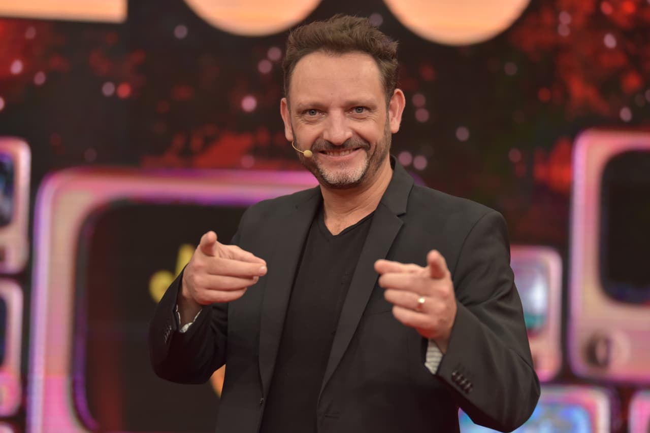 Fastlicht en 5 chistes albureros, del "chiquito" al de "boca de viejito"