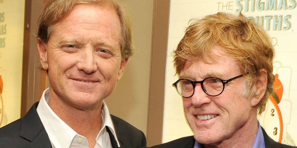 7. James Redford: Su hijo, James Redford, tuvo que someterse a dos trasplantes de hígado.