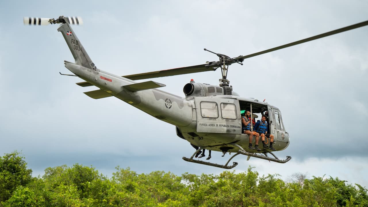 La final de El Conquistador comenzó con un lanzamiento desde helicóptero a una altura considerable del mar