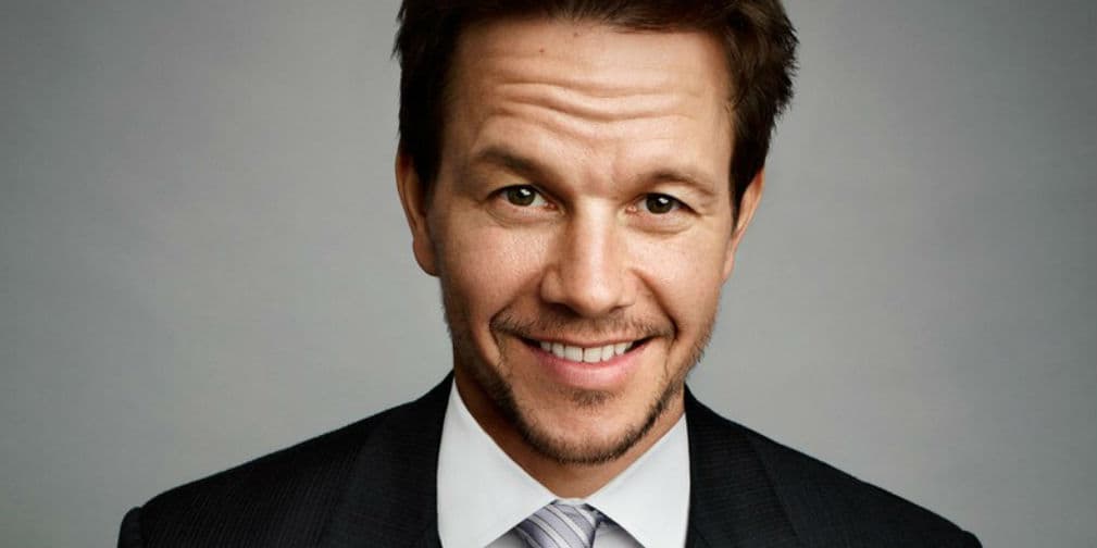 3. Mark Wahlberg: Fue nominado a los Óscar 2006 en la categoría de Mejor Actor de Reparto, pero también lo recordamos por su éxito Good Vibrations.