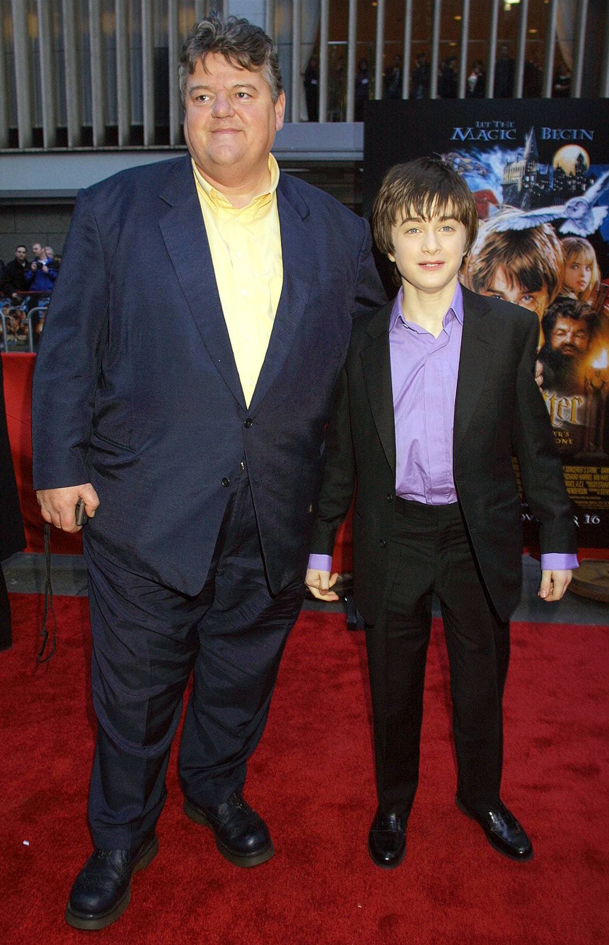 Robbie Coltrane y Daniel Radcliffe en la premier de 'Harry Potter y la Piedra filosofal'.